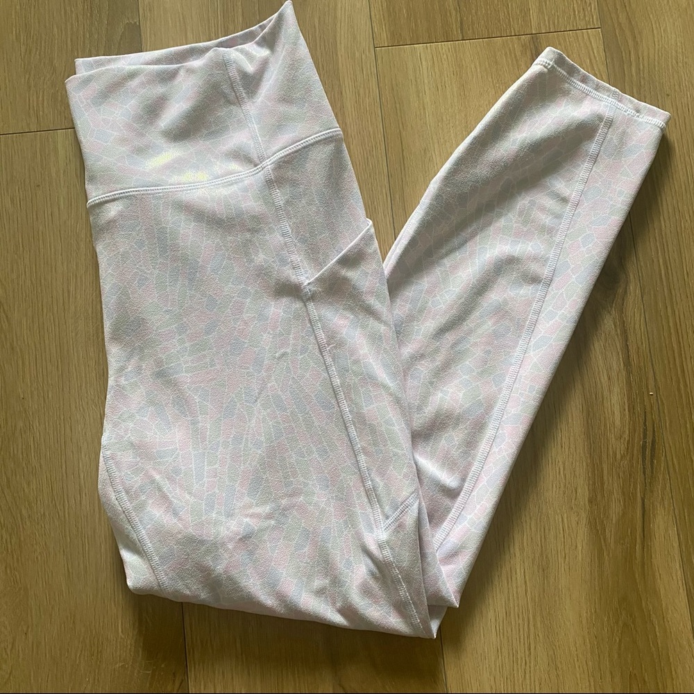 Fabletics purelux pastel iridescent shimmer leggings large - Picture 4 of 7